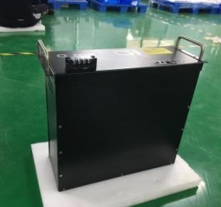 6000 cycles Durée de vie de la batterie Ess 38,4 kWh Grade IP20 pour alimentation d'urgence